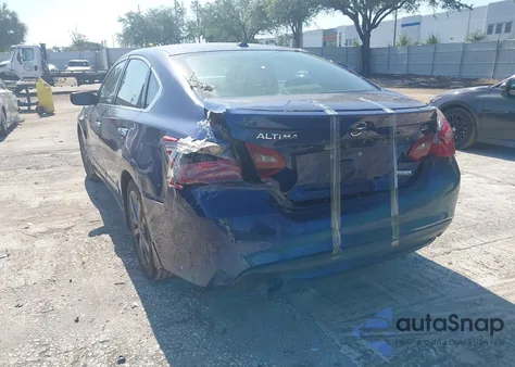 2018 Nissan Altima 2.5 Sr из США, поврежденный, VIN 1N4AL3AP1JC273334